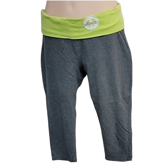 mossimo capri leggings